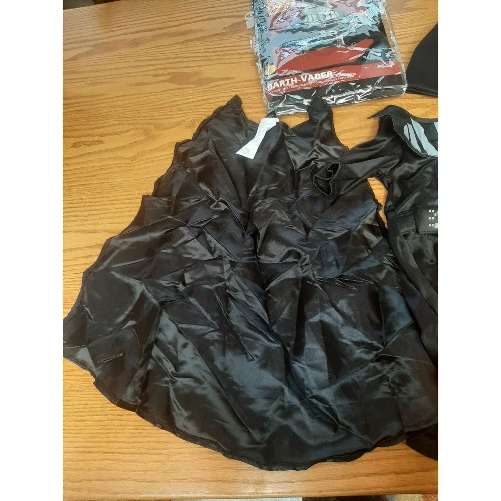 Disney Darth Vador‎ dog costume sz large.